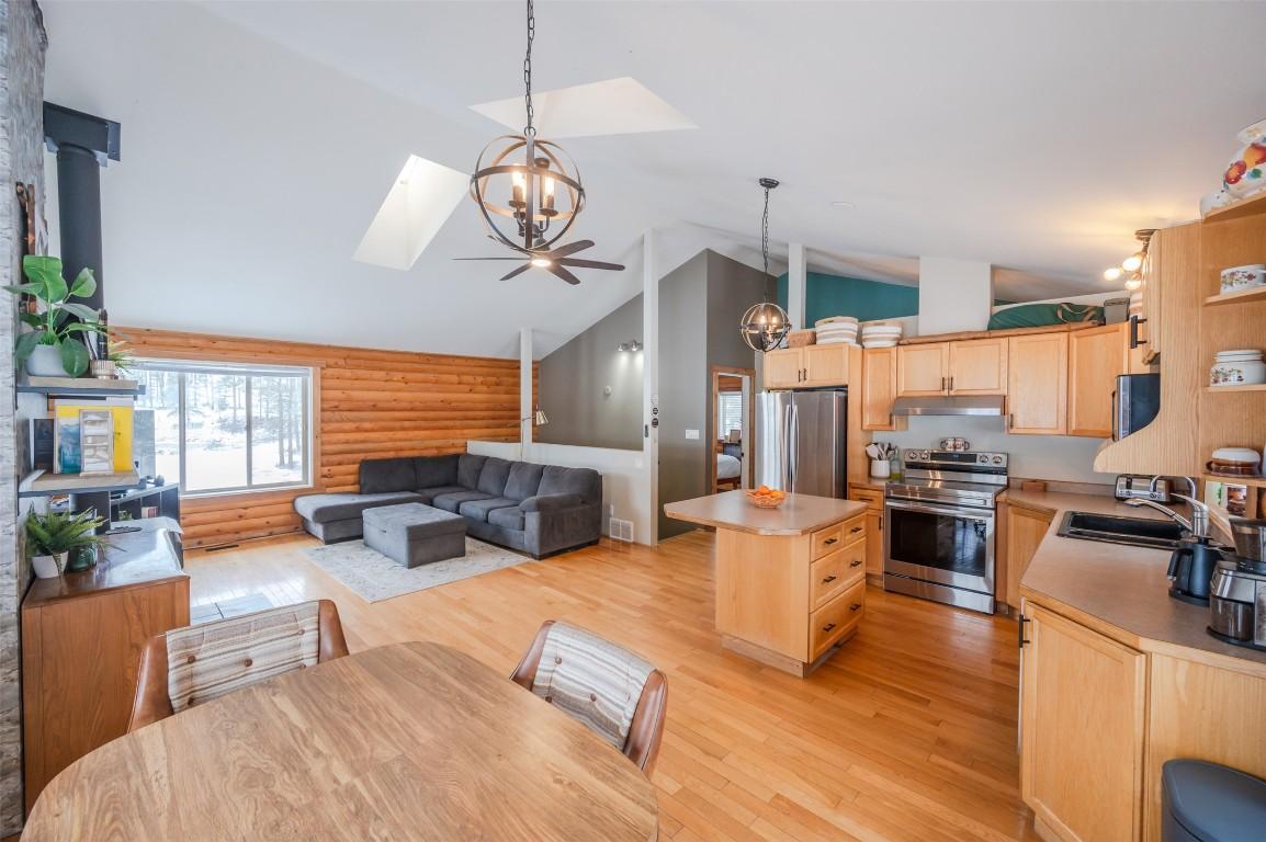 105 Saddlehorn Drive, Kaleden, BC - Indoor