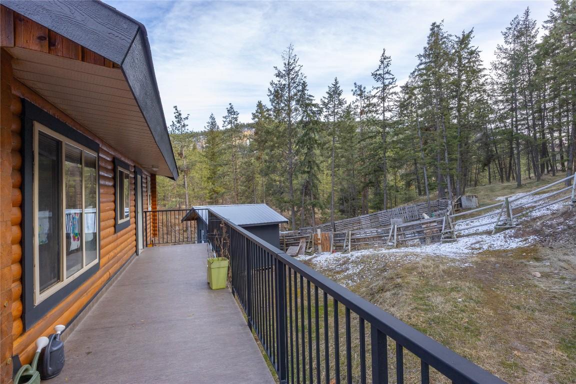 105 Saddlehorn Drive, Kaleden, BC - Outdoor With Exterior