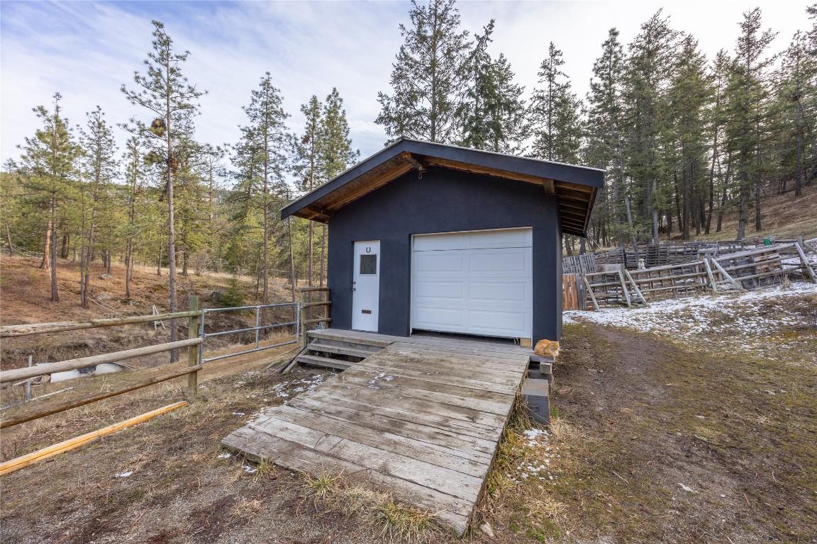 105 Saddlehorn Drive, Kaleden, BC - Outdoor