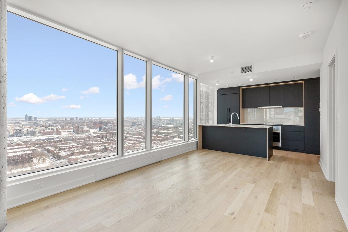 Living room - 2205-1020 Rue De La Montagne, Montréal (Ville-Marie), QC - Indoor Photo Showing Other Room