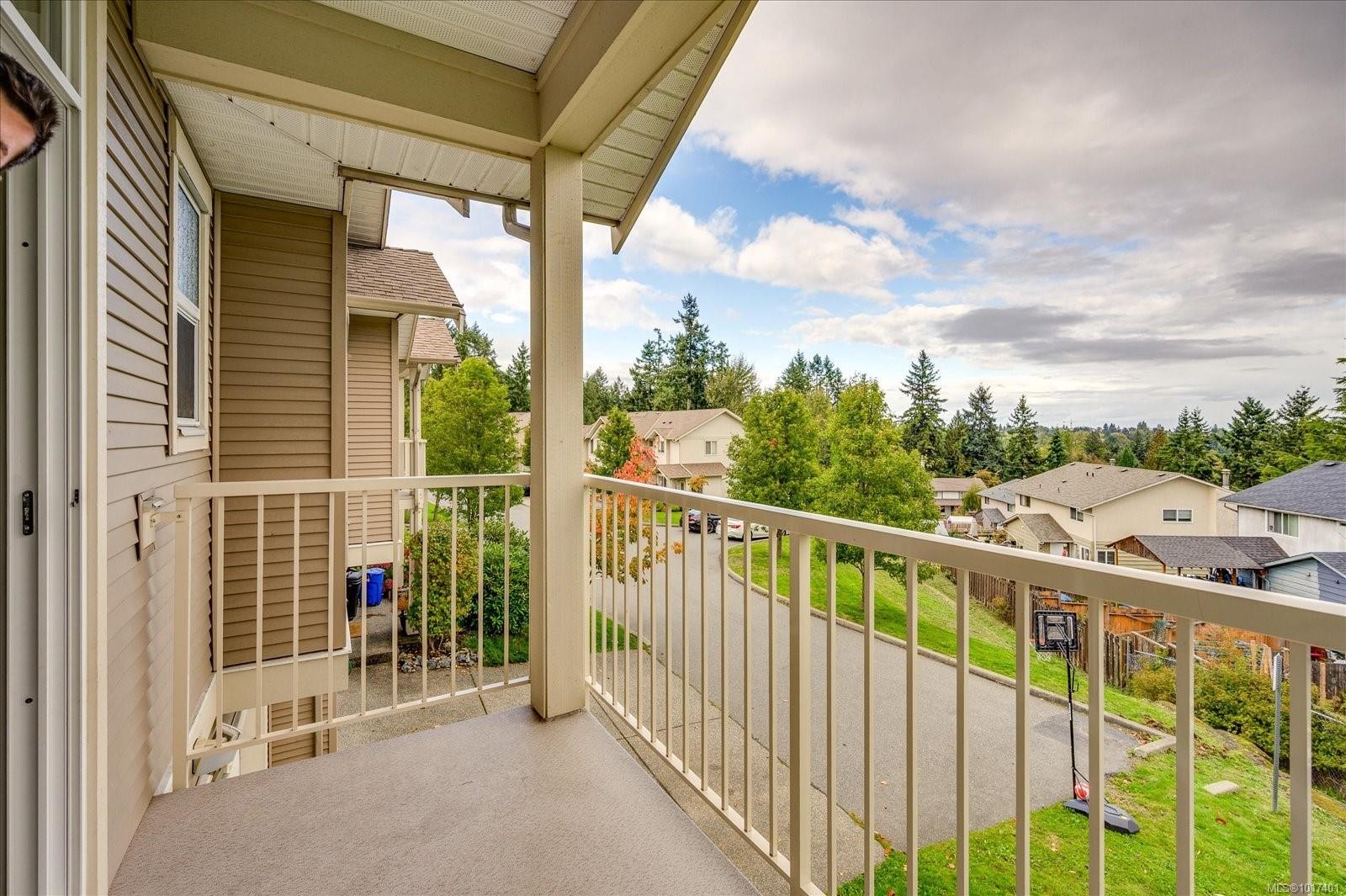 110-839 Varsity Way, Nanaimo, BC