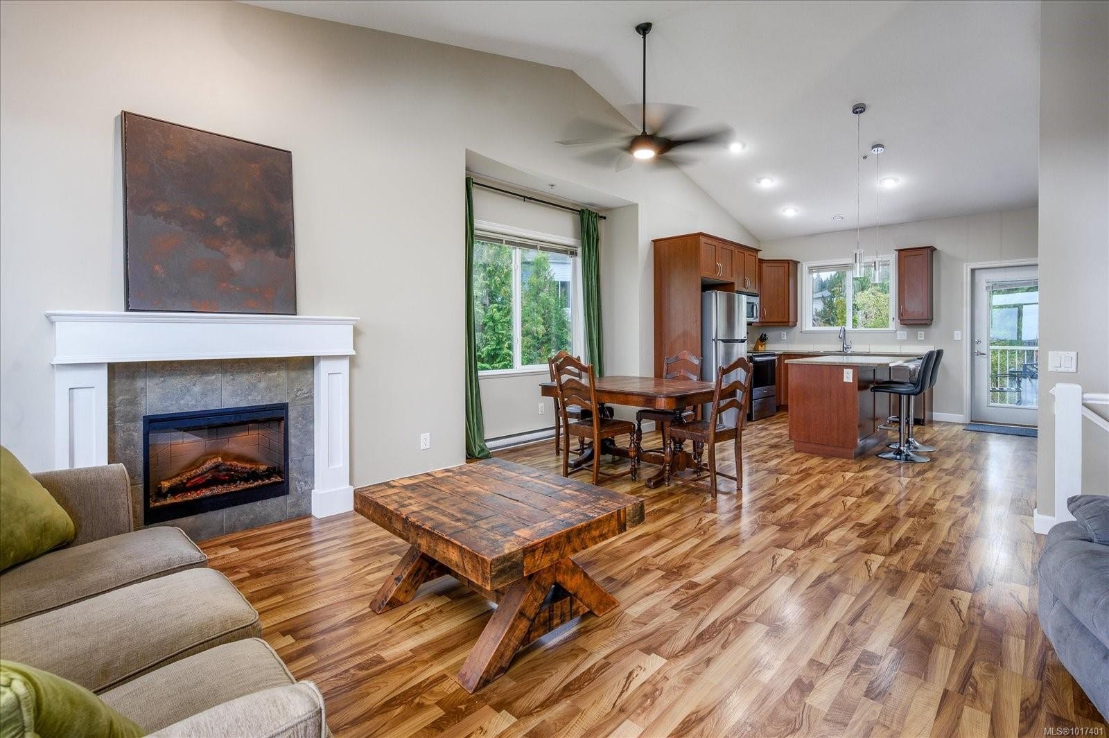 110-839 Varsity Way, Nanaimo, BC