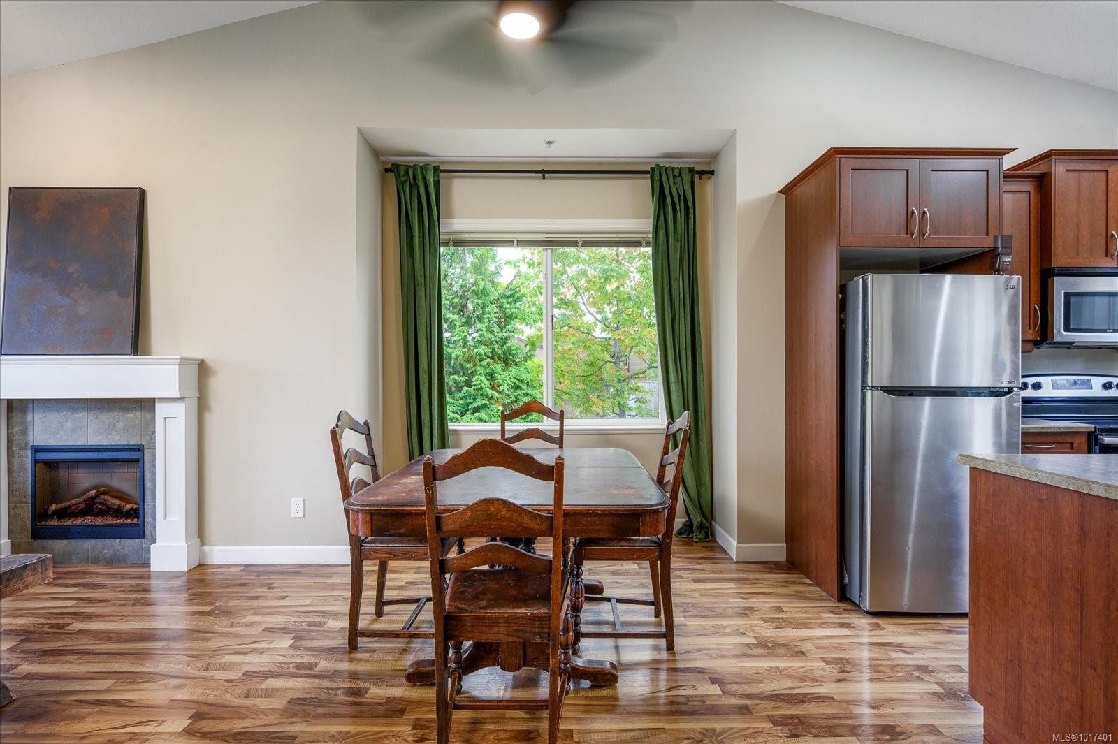 110-839 Varsity Way, Nanaimo, BC