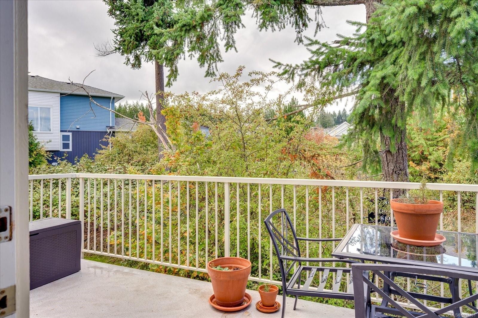 110-839 Varsity Way, Nanaimo, BC