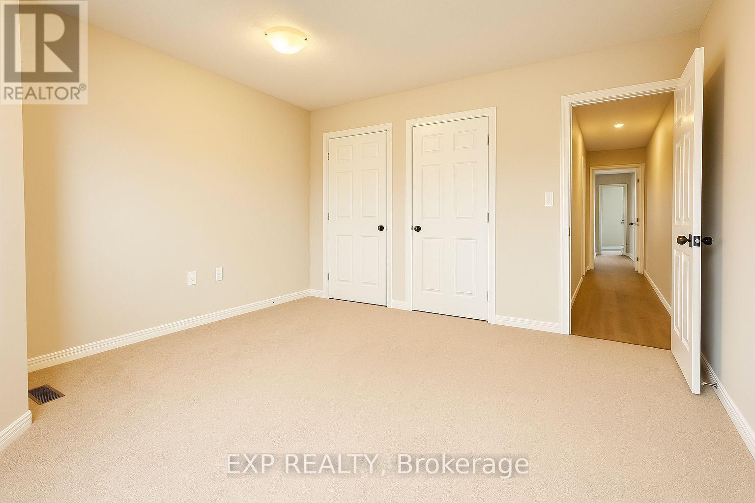 B6 - 6 Upper Mercer Street E, Kitchener, ON - Indoor Photo Showing Other Room