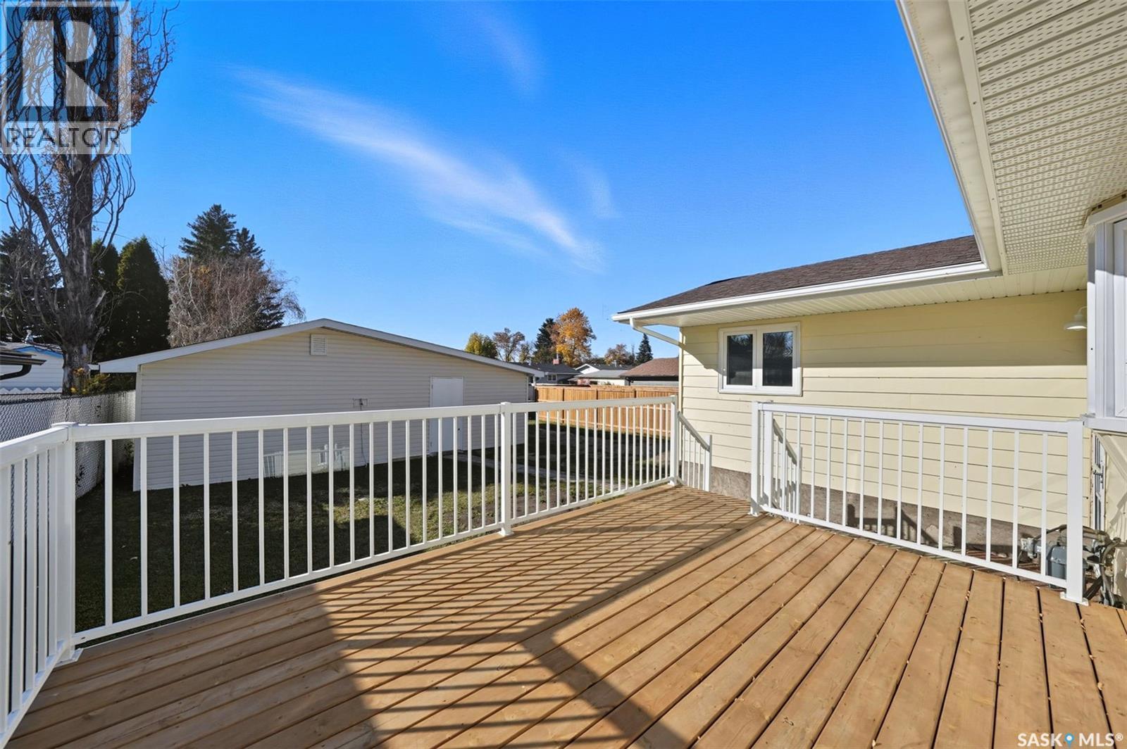 1317 Elevator Road, Saskatoon, SK - Outdoor With Deck Patio Veranda With Exterior