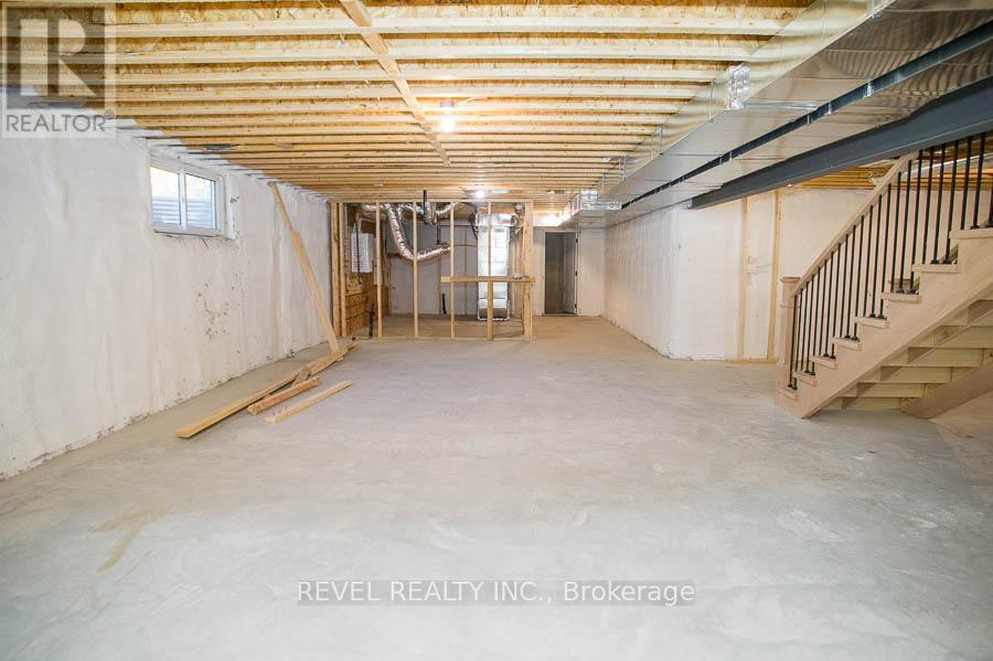 7 Scott Drive, Norfolk, ON - Indoor Photo Showing Basement