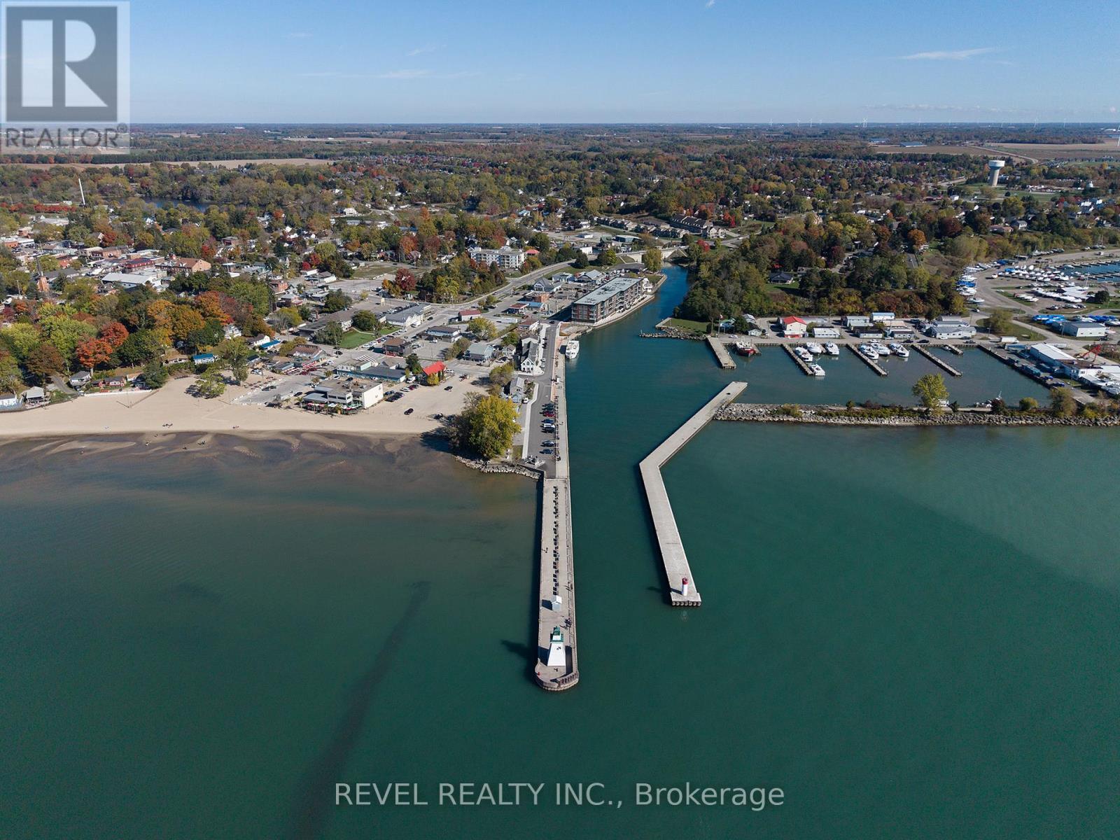 7 Scott Drive, Norfolk, ON - Outdoor With Body Of Water With View