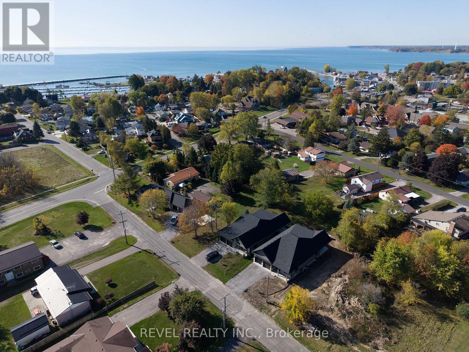 7 Scott Drive, Norfolk, ON - Outdoor With Body Of Water With View