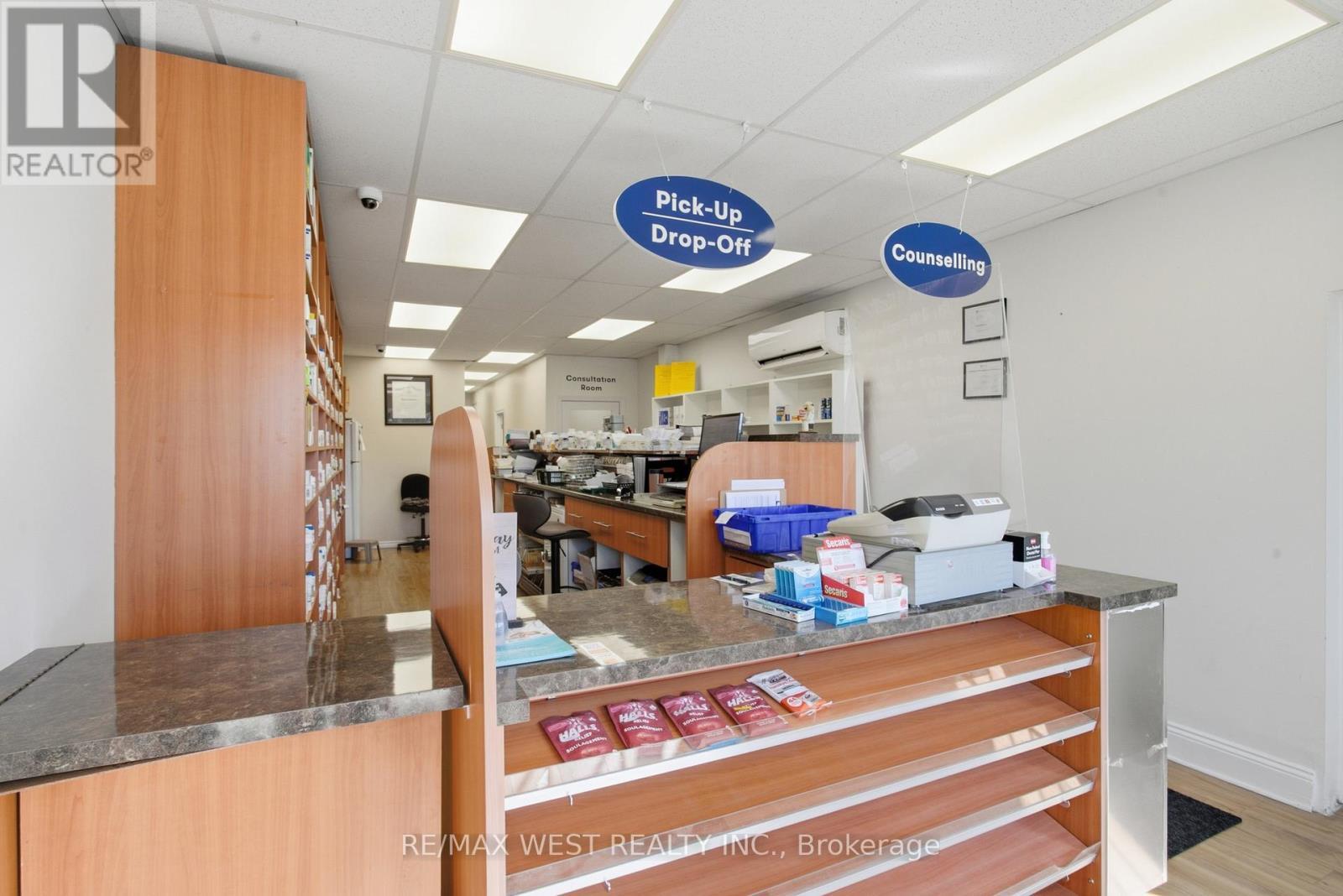 Pharmacy - 597 Barton Street E, Hamilton, ON