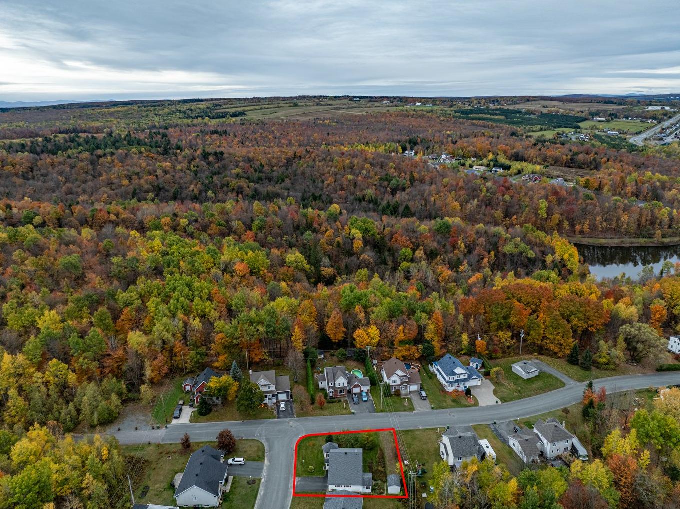 Photo aérienne - 1 Rue Gilbert, Val-Des-Sources, QC - Outdoor With View