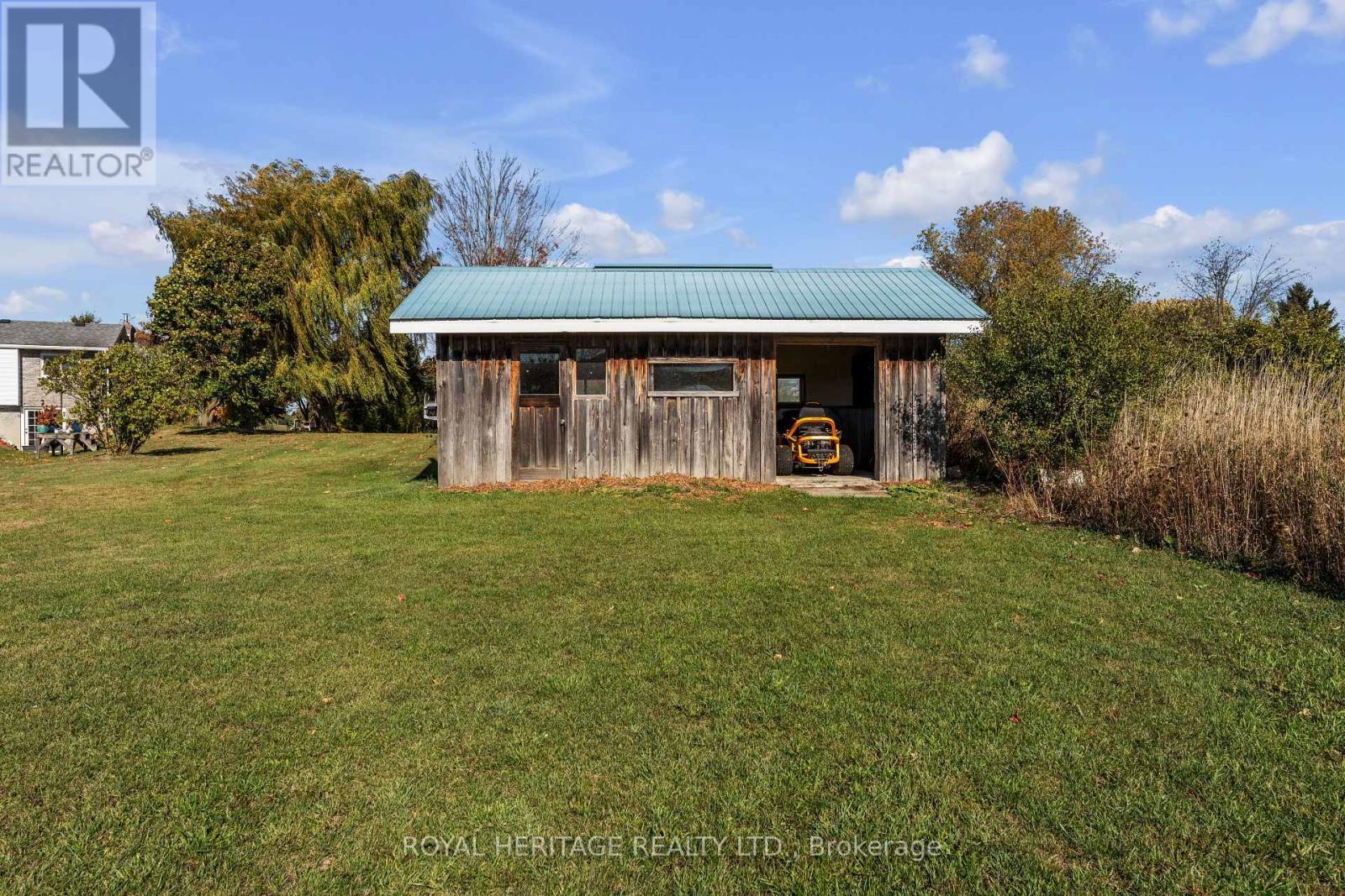 589 County 2 Road, Front Of Leeds & Seeleys Bay, ON - Outdoor