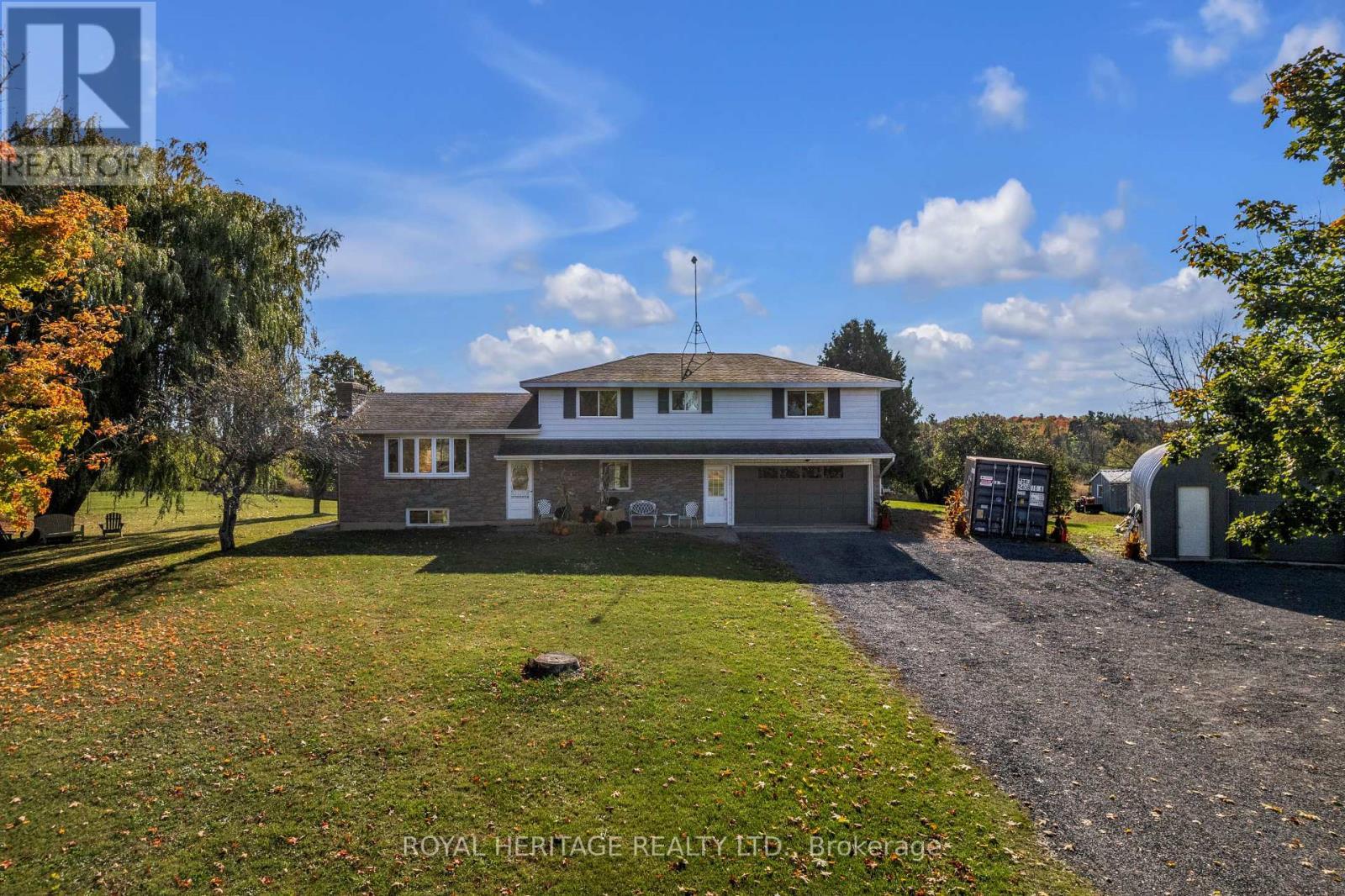 589 County 2 Road, Front Of Leeds & Seeleys Bay, ON - Outdoor With Facade