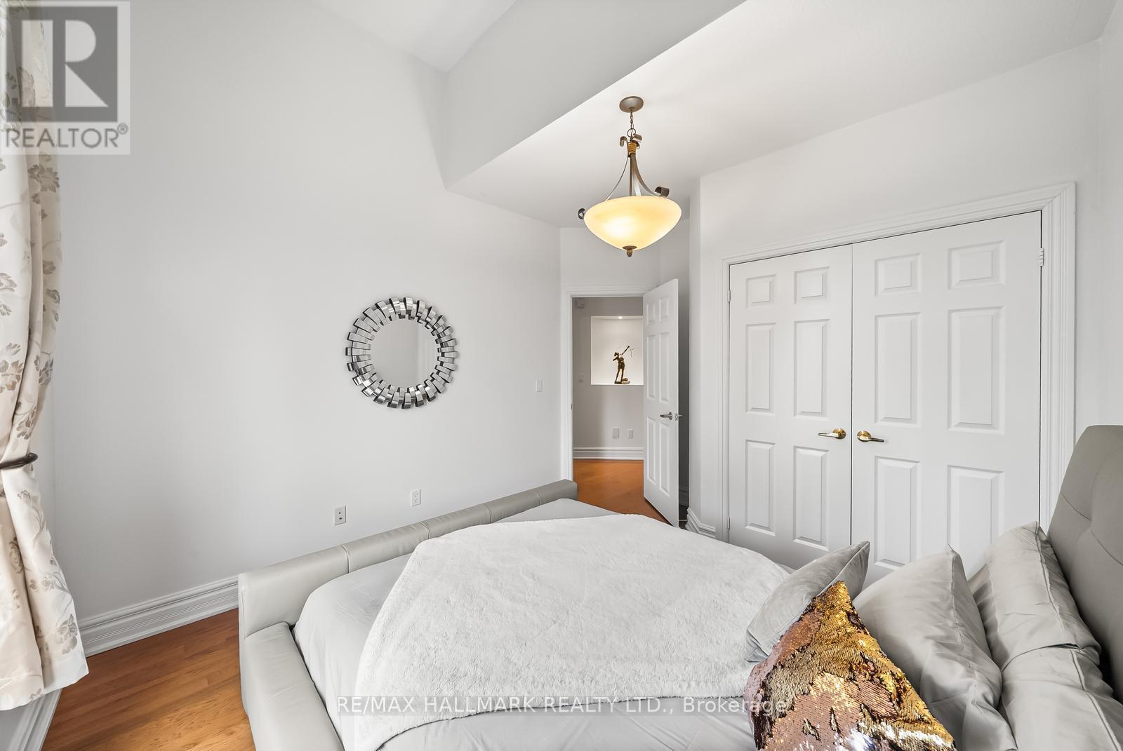 452 Athabasca Drive, Vaughan, ON - Indoor Photo Showing Bedroom