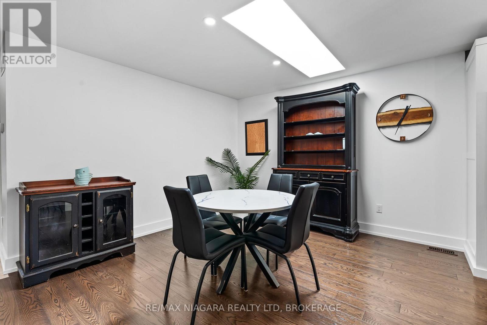 30 Renfield Street, Port Colborne (Sugarloaf), ON - Indoor Photo Showing Dining Room