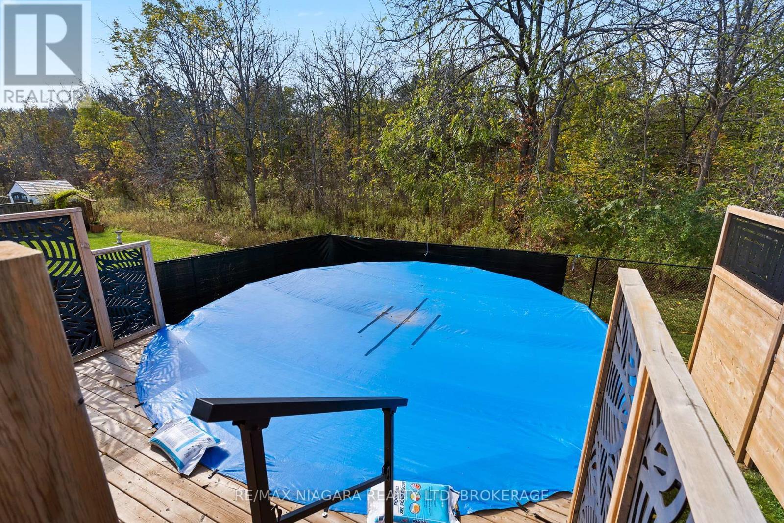 30 Renfield Street, Port Colborne (Sugarloaf), ON - Outdoor