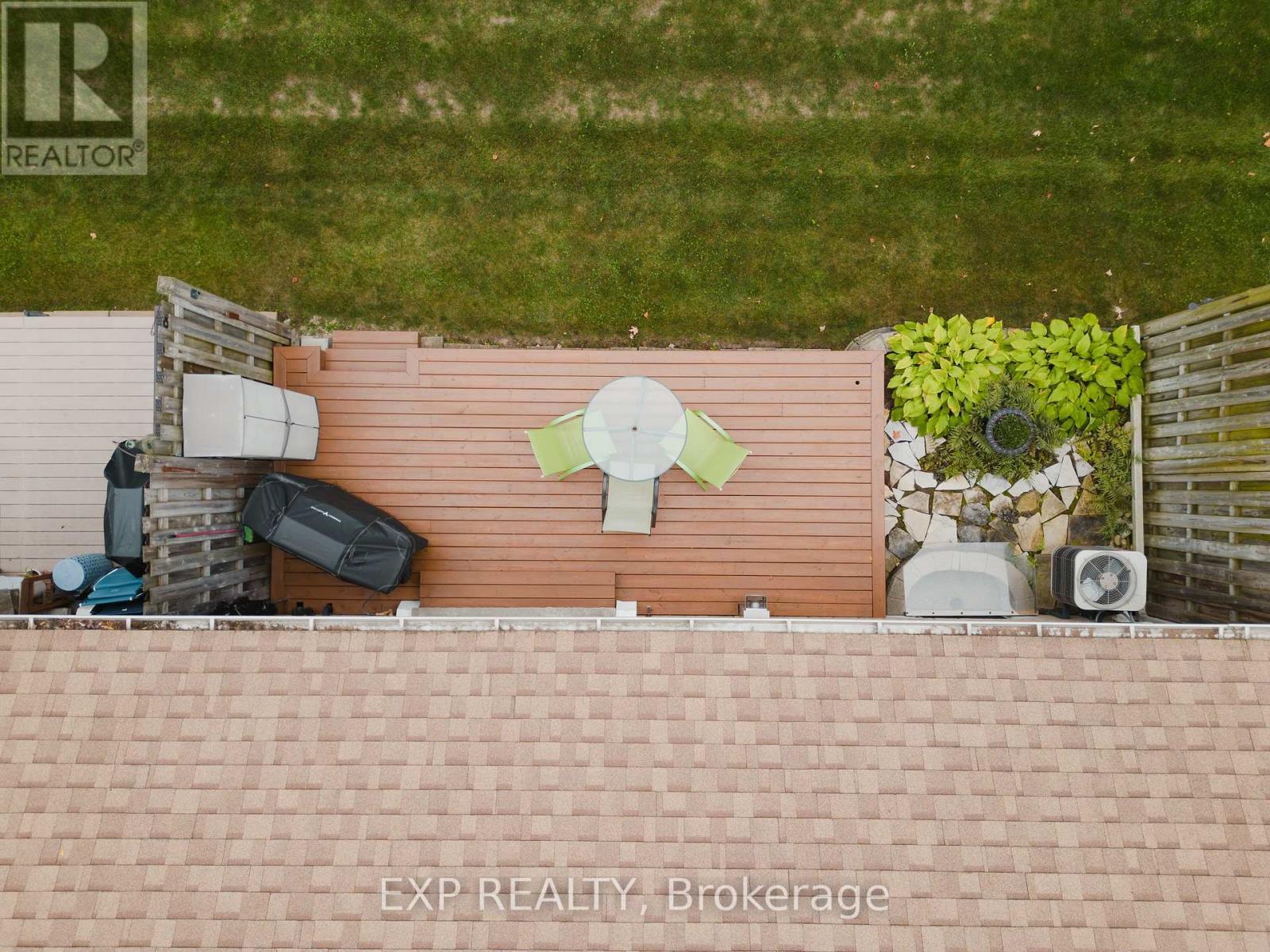 2 - 460 Waterloo Street, Wilmot, ON - Outdoor