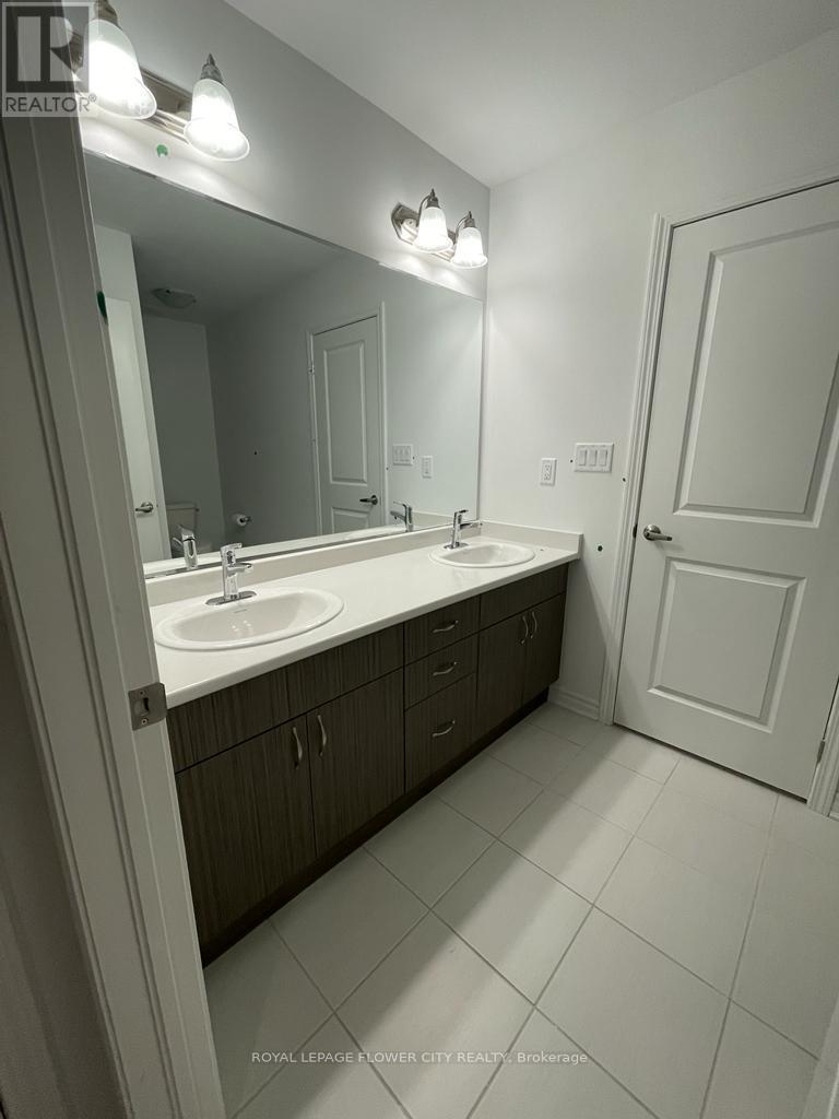 3088 Paperbirch Trail, Pickering, ON