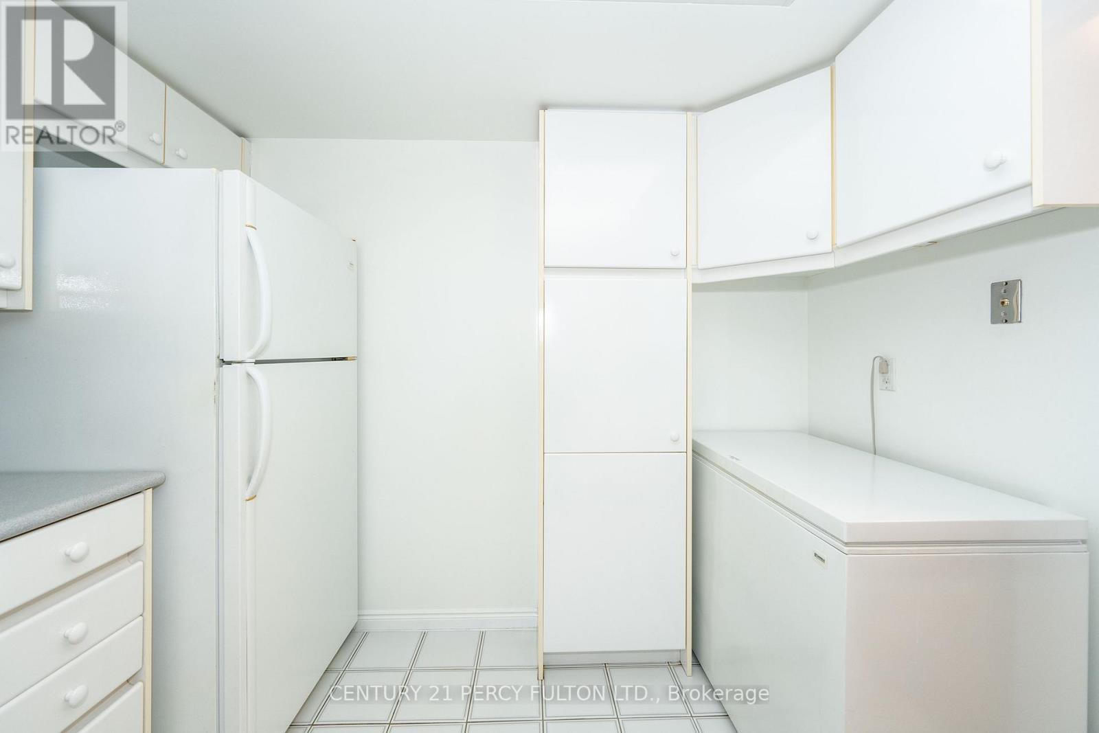 1416 - 20 Guildwood Parkway, Toronto, ON - Indoor