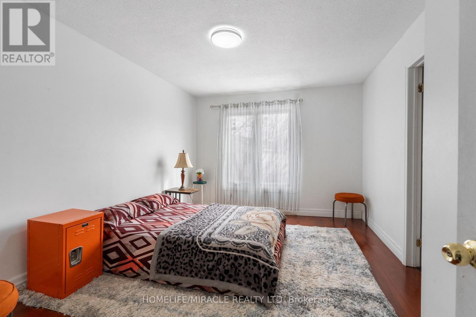127 Fanshawe Drive, Brampton, ON - Indoor Photo Showing Bedroom