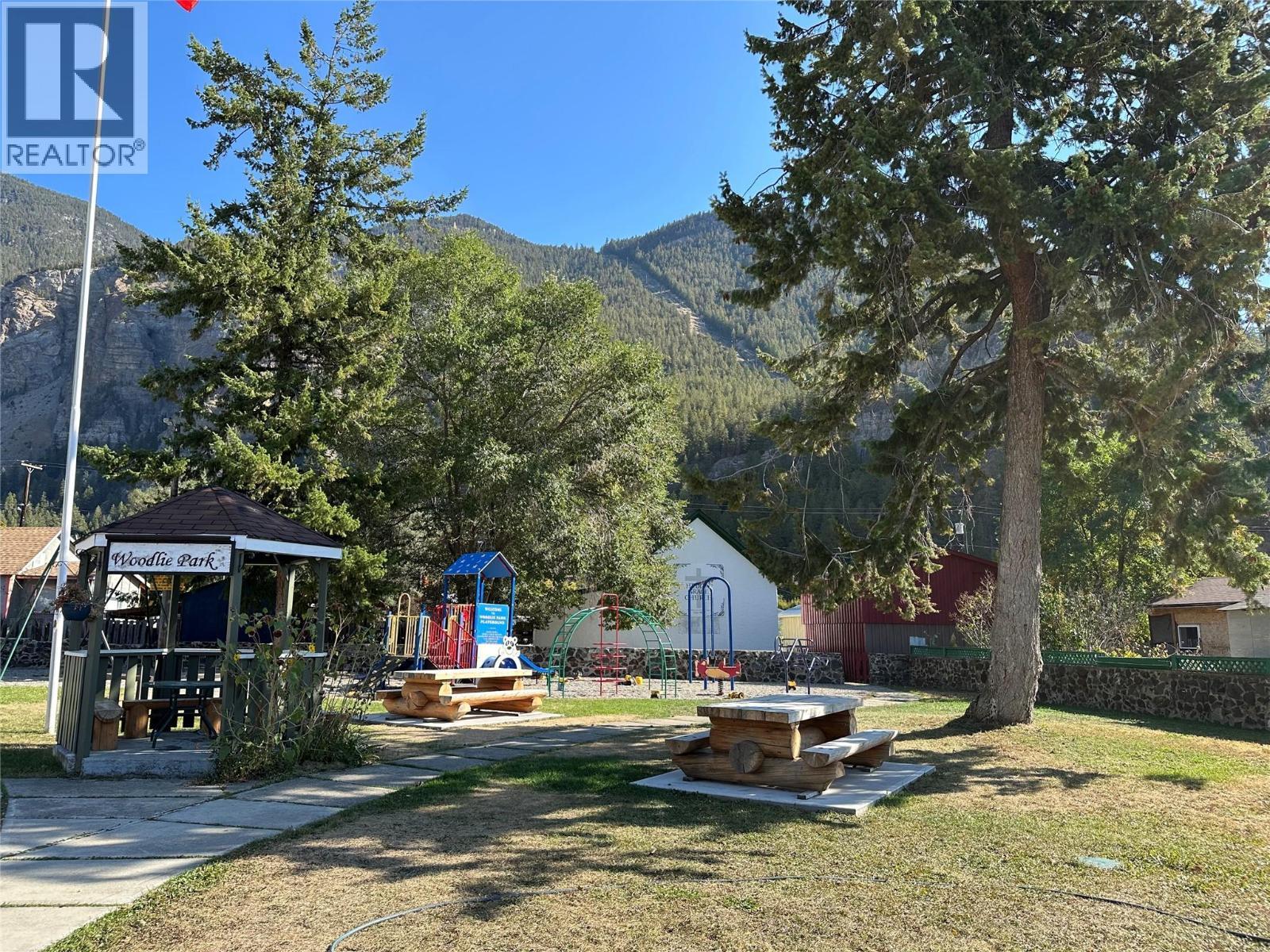 959 Cawston Avenue, Hedley, BC - Outdoor