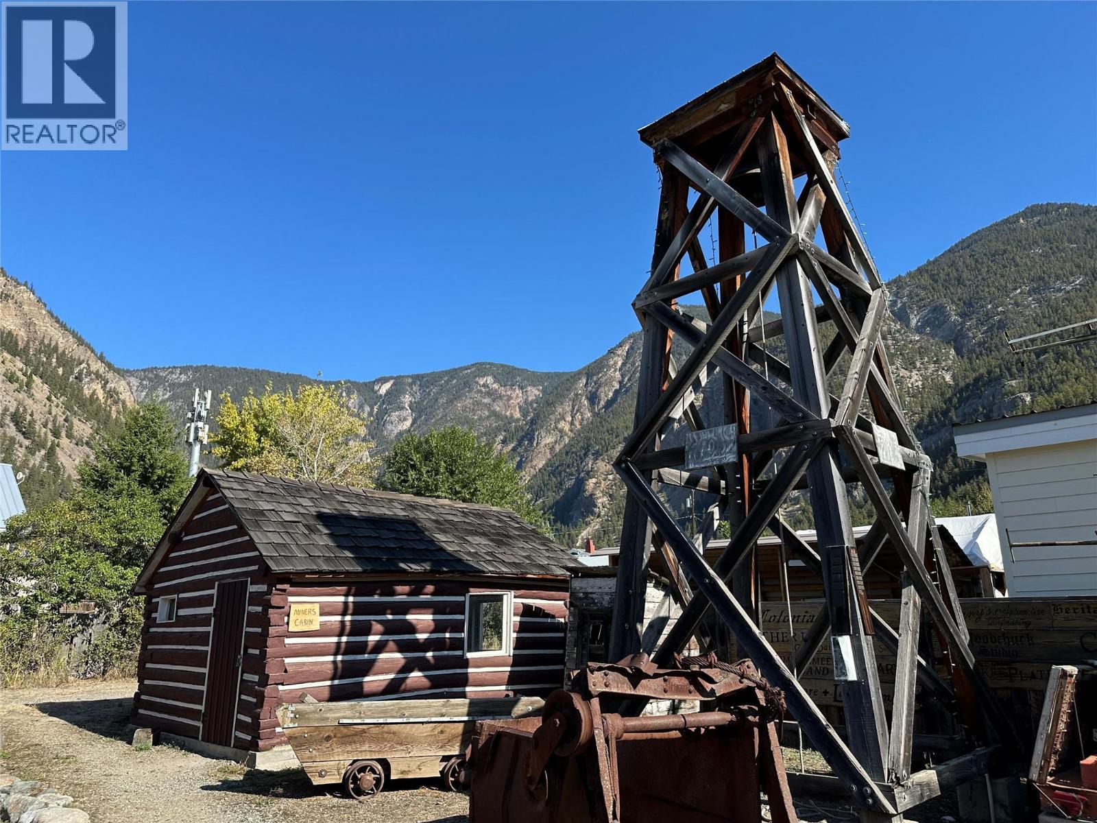 959 Cawston Avenue, Hedley, BC - Outdoor