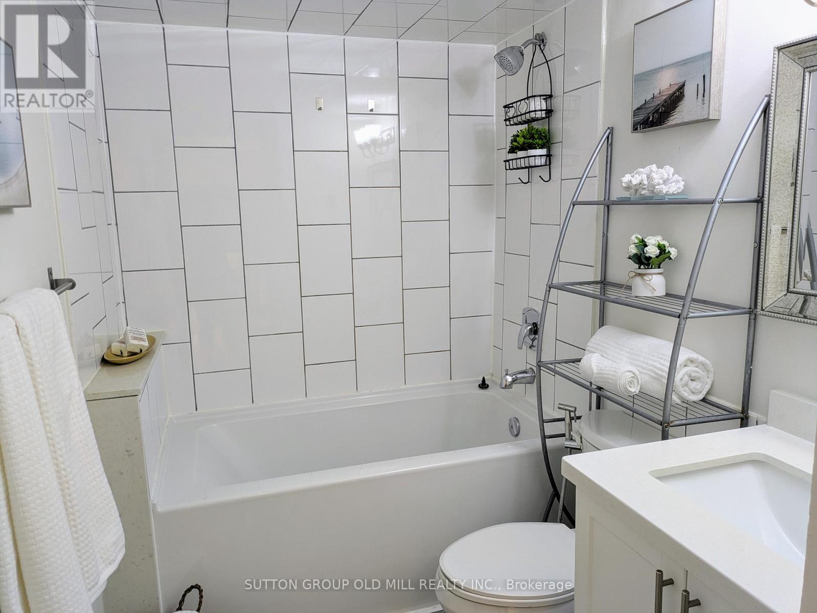 907 - 7 Carlton Street, Toronto, ON - Indoor Photo Showing Bathroom
