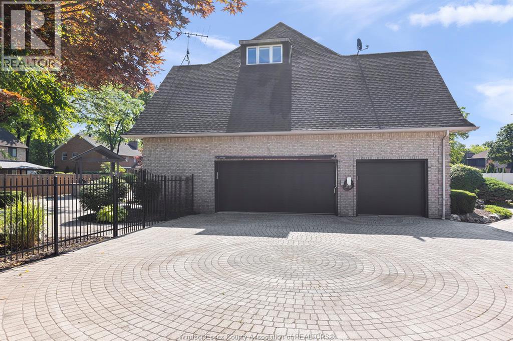 15 Fasan Crescent, Tecumseh, ON - Outdoor With Exterior