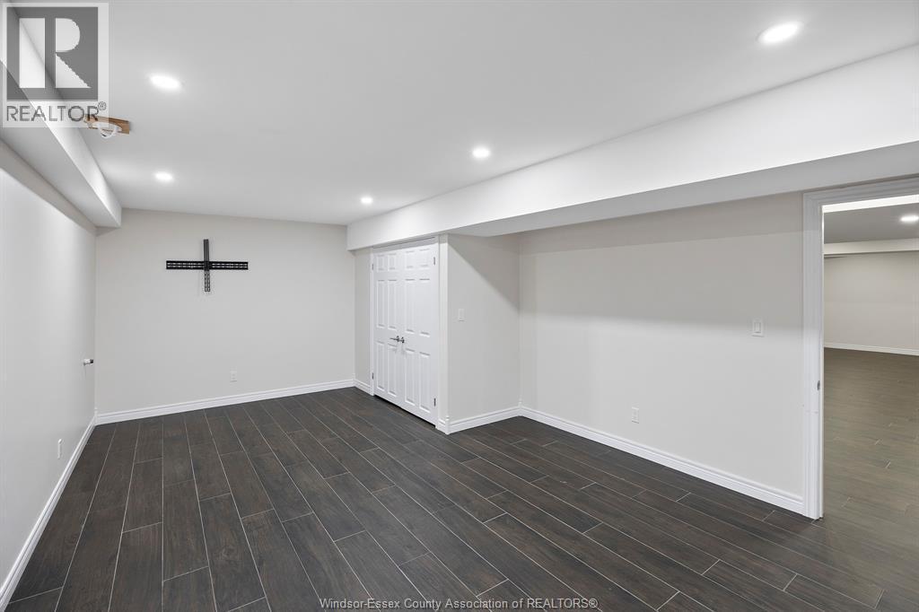 15 Fasan Crescent, Tecumseh, ON - Indoor