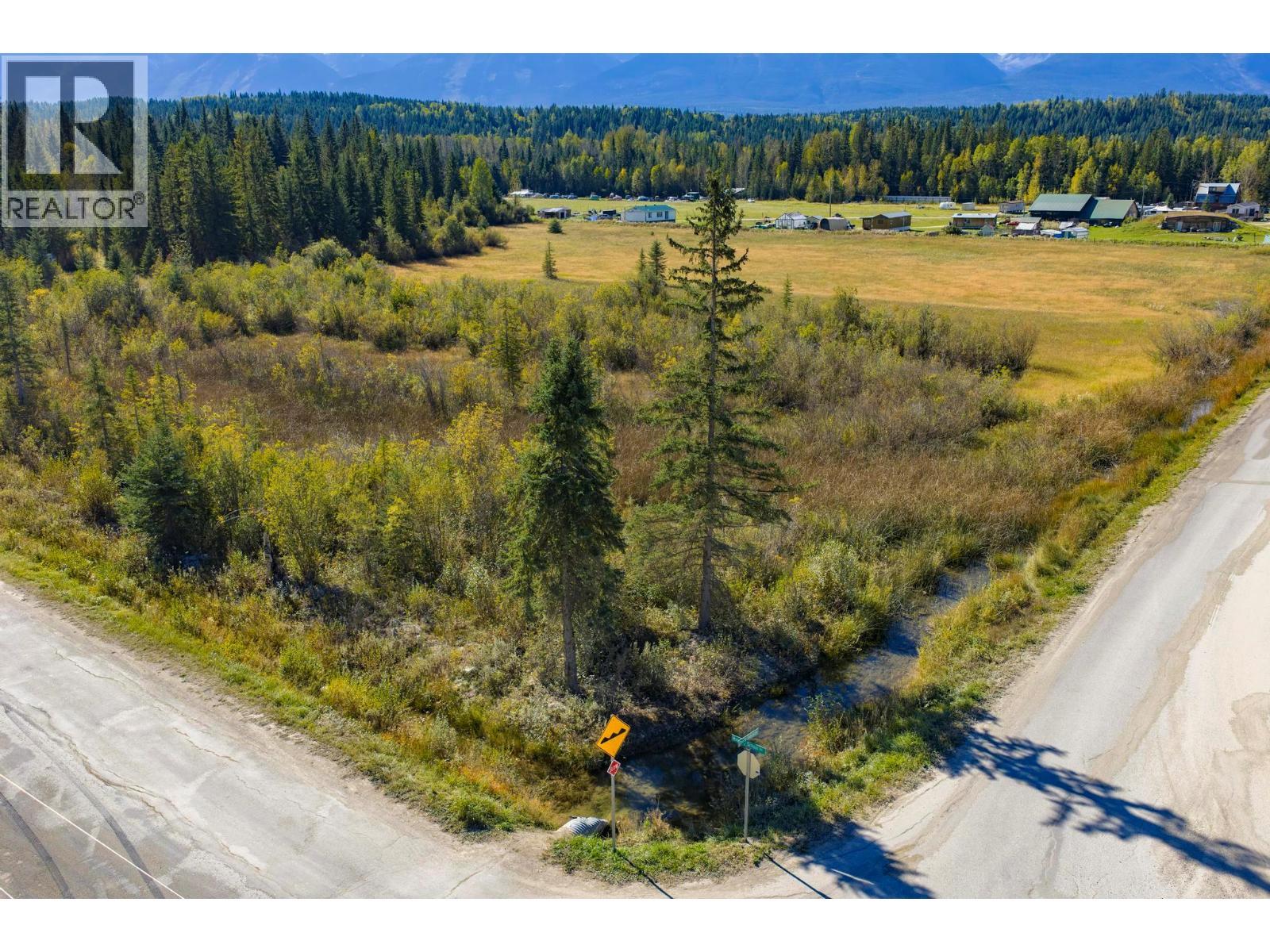 1757 Moberly School Road, Golden, BC