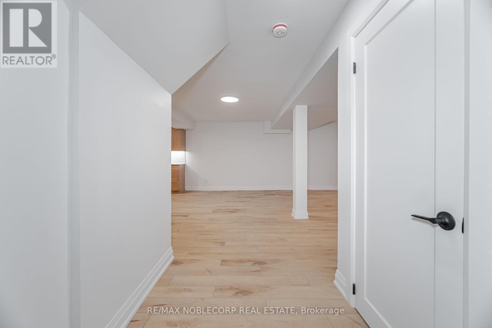 Lower - 131 Dunstan Crescent, Vaughan, ON - Indoor Photo Showing Other Room