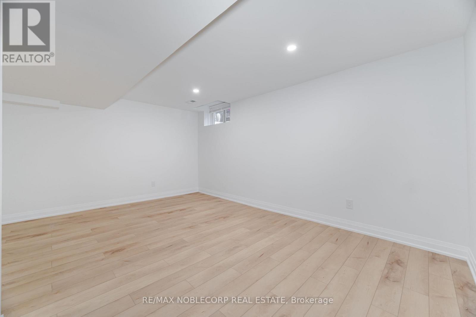 Lower - 131 Dunstan Crescent, Vaughan, ON - Indoor Photo Showing Other Room