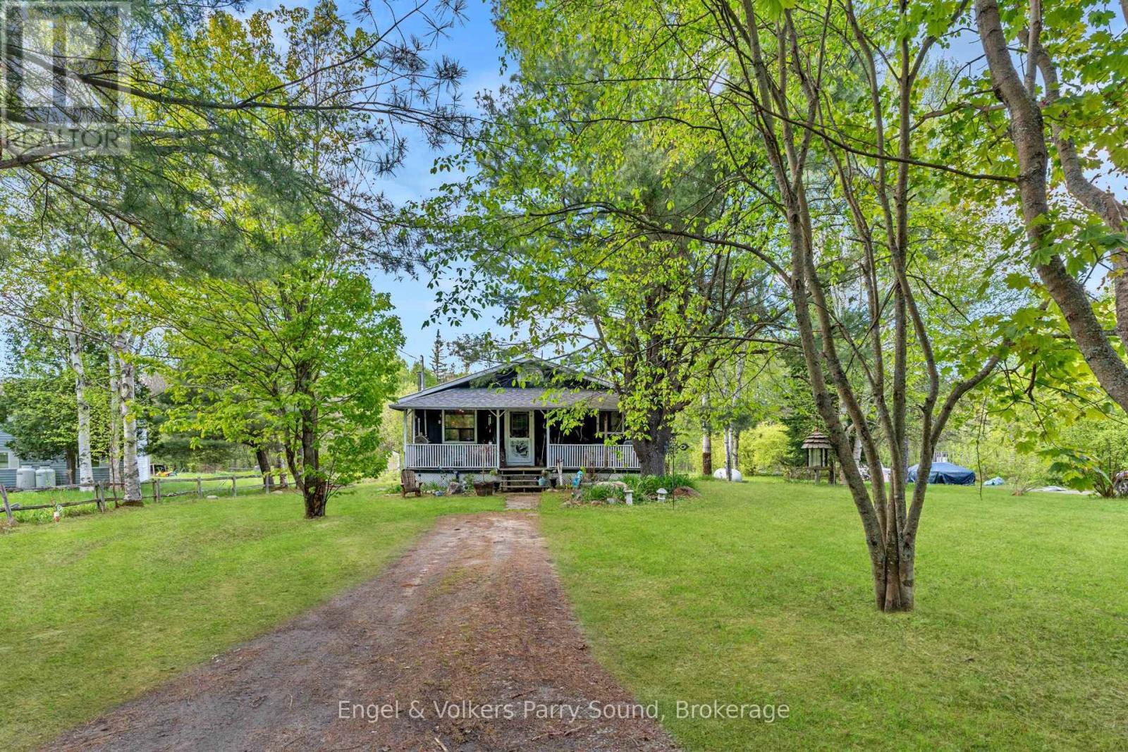 34 Gordon Point Road, Magnetawan, ON - Outdoor