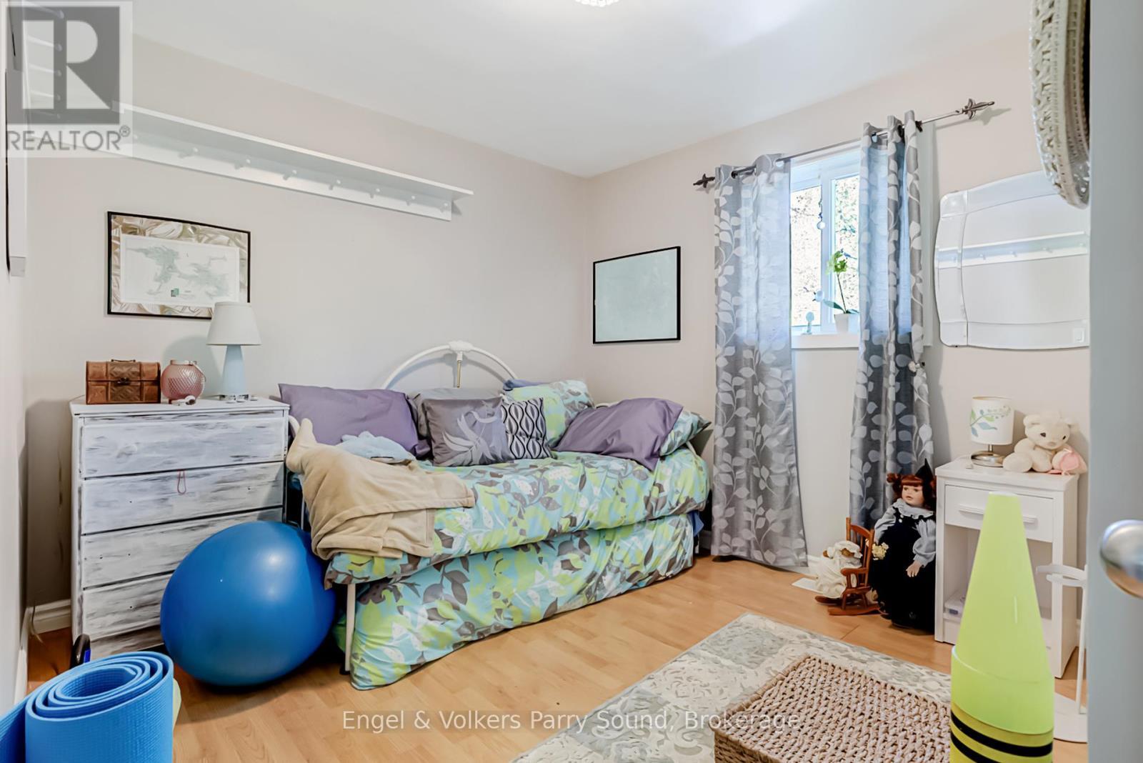 34 Gordon Point Road, Magnetawan, ON - Indoor