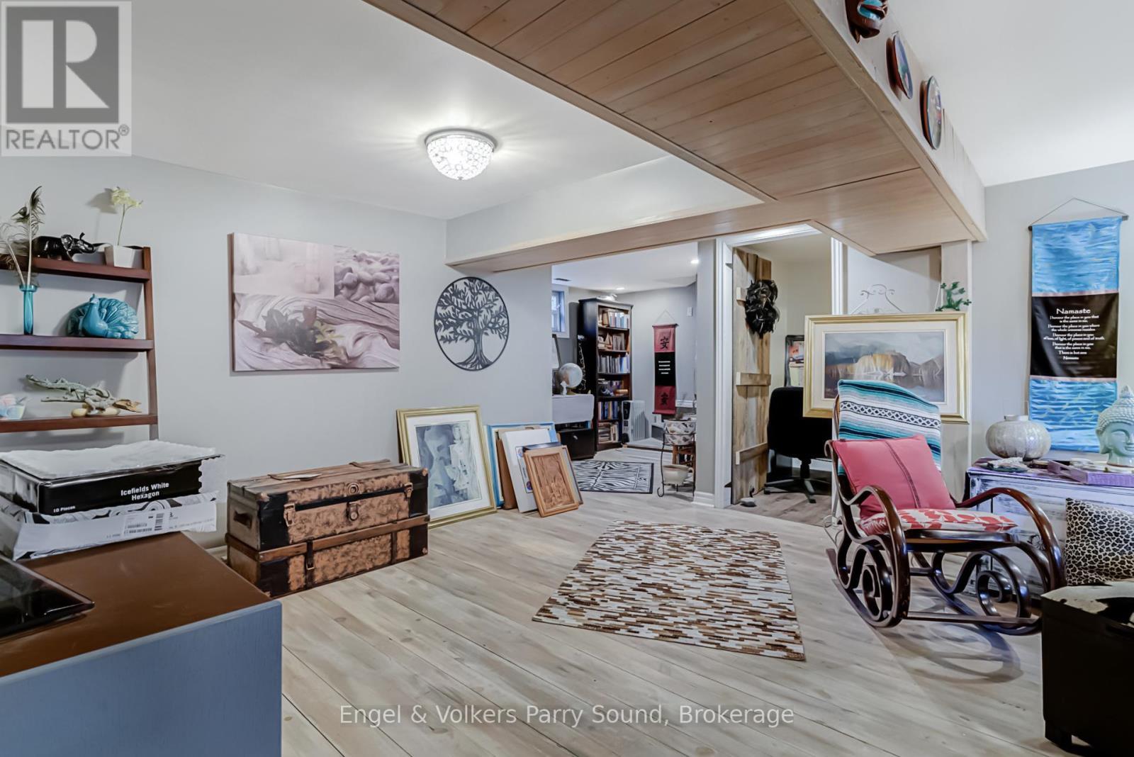 34 Gordon Point Road, Magnetawan, ON - Indoor