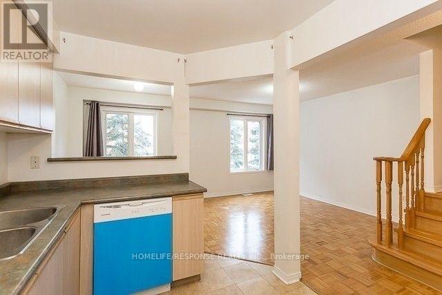 9 - 120 Railroad Street, Brampton, ON - Indoor