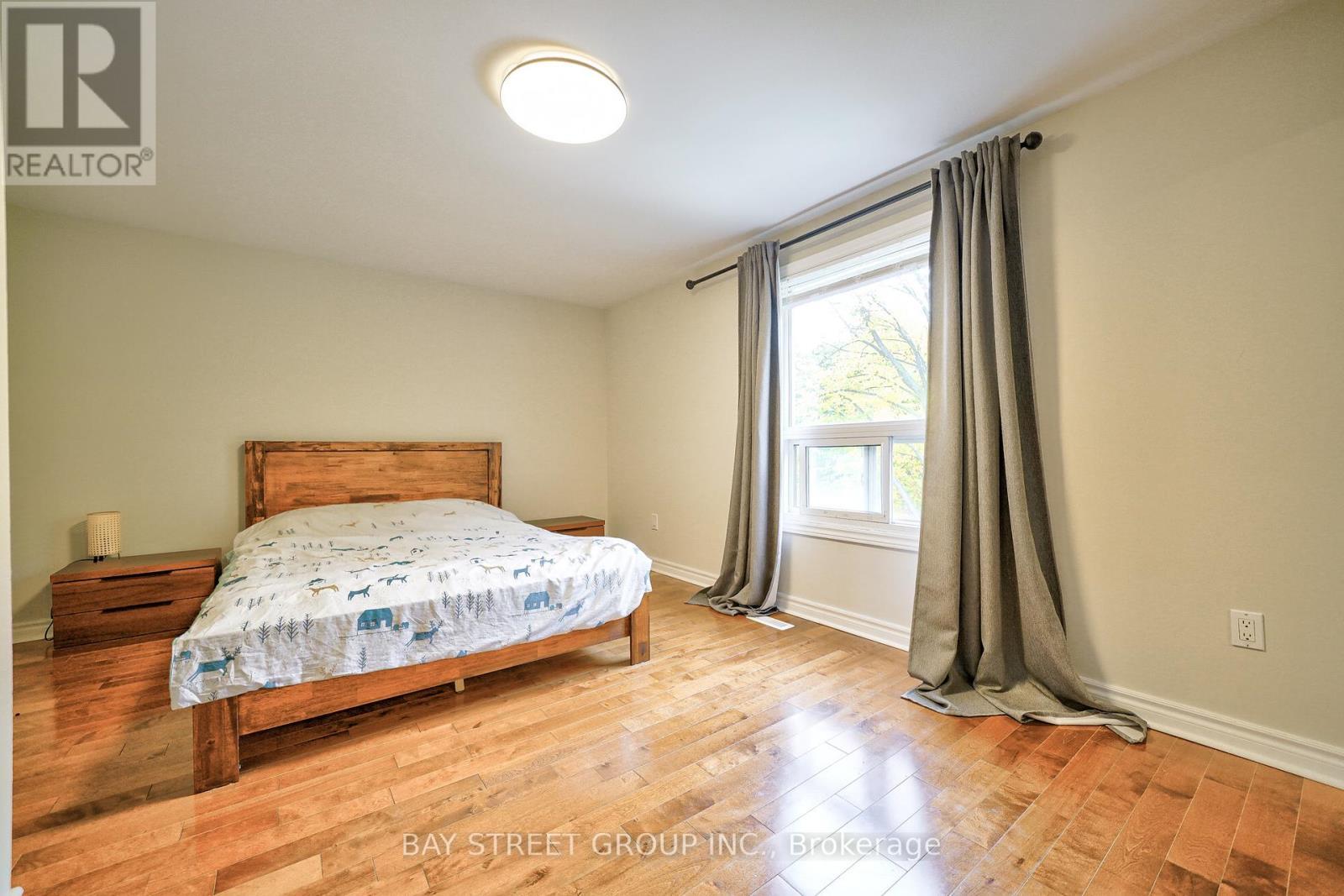 105 Patrice Crescent, Vaughan, ON - Indoor Photo Showing Bedroom