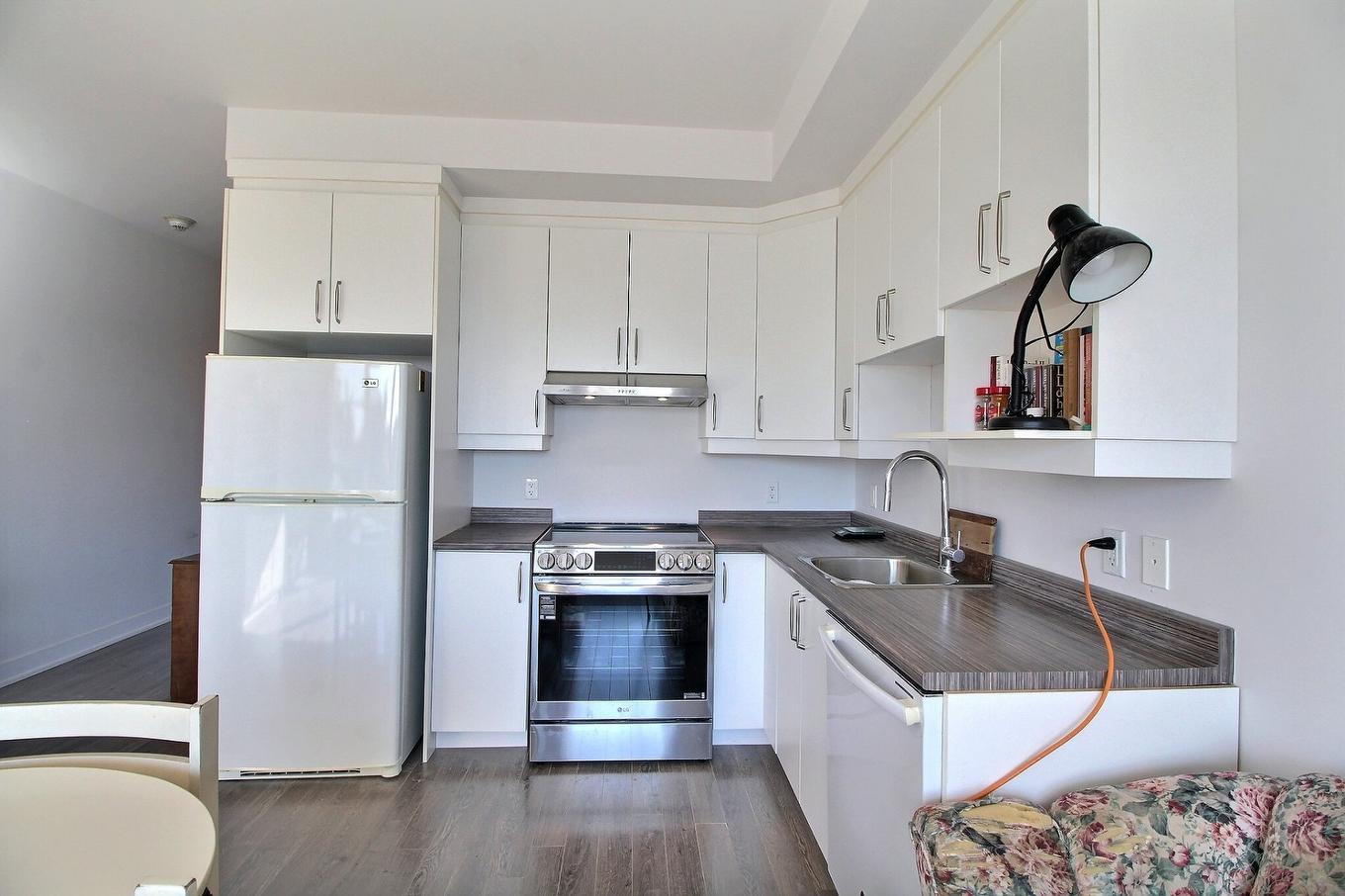 Kitchen - 302-130 Rue Roland-Audet, Val-D'Or, QC - Indoor Photo Showing Kitchen