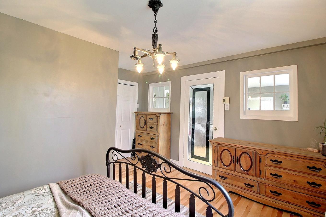 Chambre à coucher principale - 504 Rue Beauchemin, Val-D'Or, QC - Indoor Photo Showing Bedroom