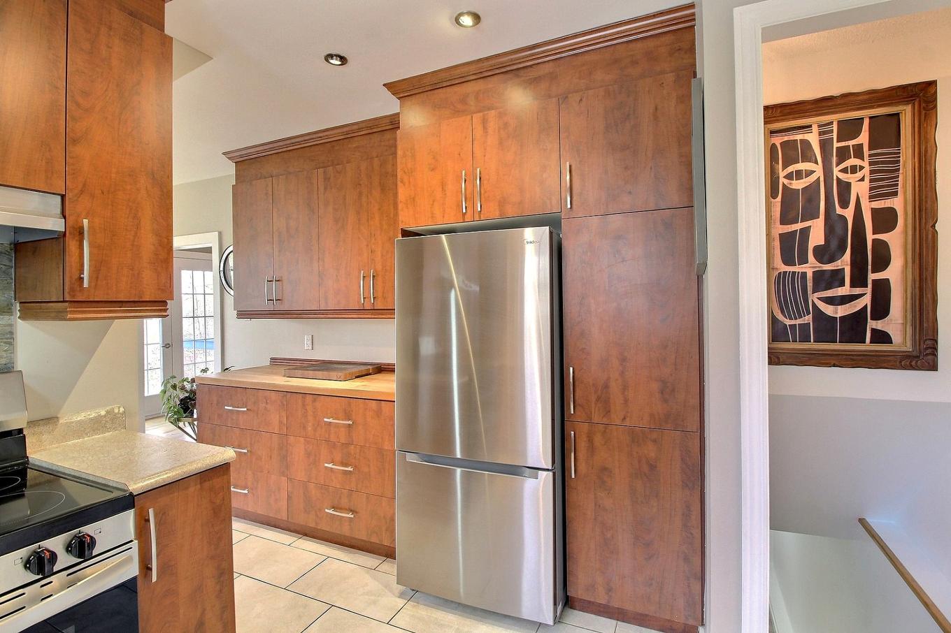 Vue d'ensemble - 504 Rue Beauchemin, Val-D'Or, QC - Indoor Photo Showing Kitchen