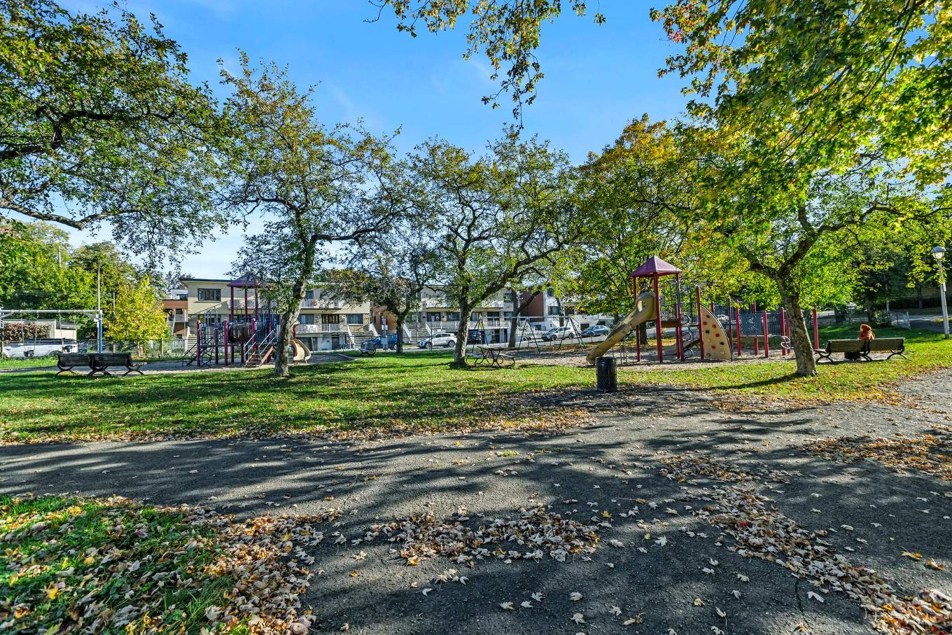 Autre - 2012 Boul. Gouin E., Montréal (Ahuntsic-Cartierville), QC - Outdoor