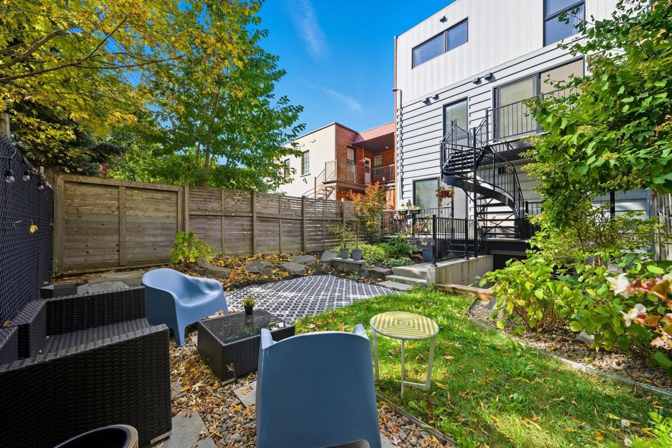 Backyard - 2434 Rue Knox, Montréal (Le Sud-Ouest), QC - Outdoor