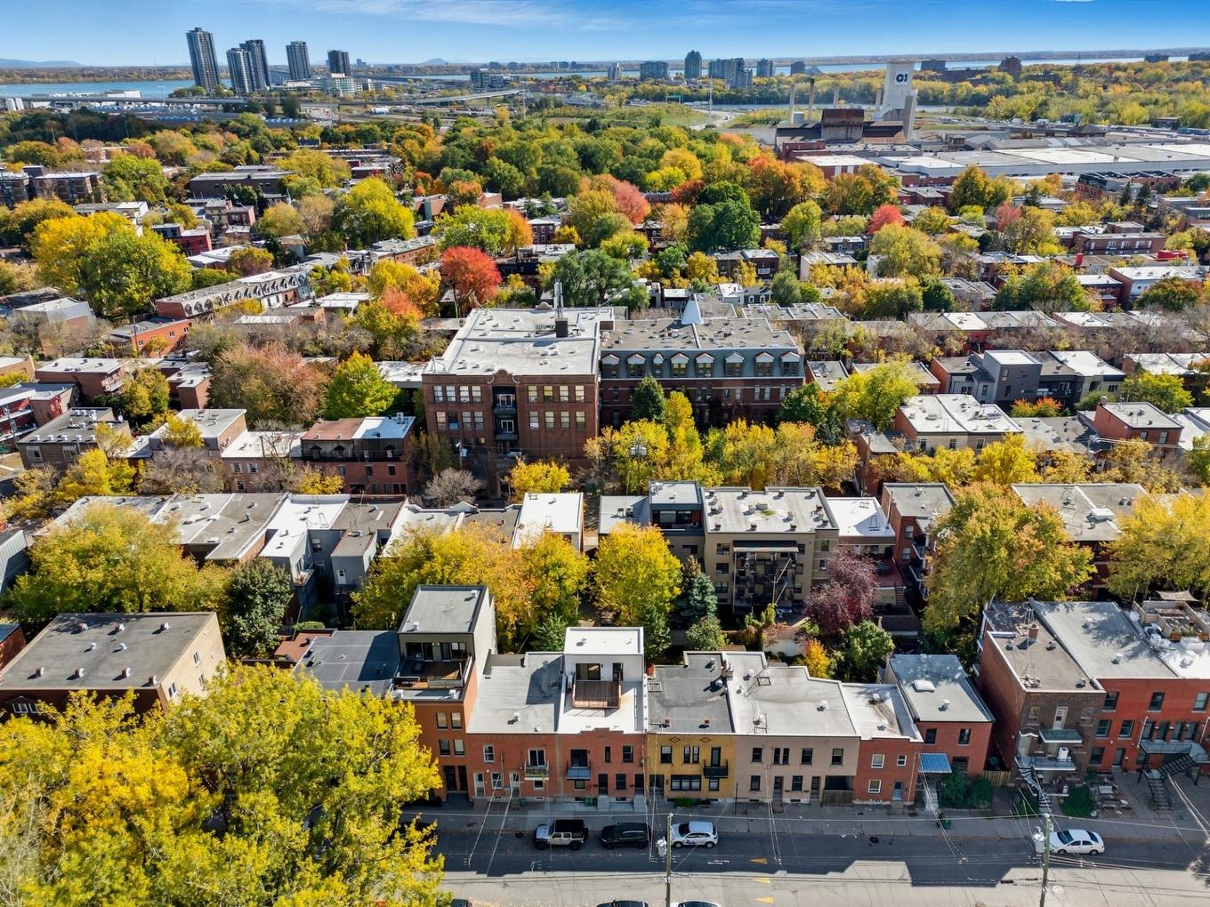 Overall view - 2434 Rue Knox, Montréal (Le Sud-Ouest), QC - Outdoor With View