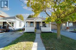 Welcome to 174 Centre St. great for home/business -