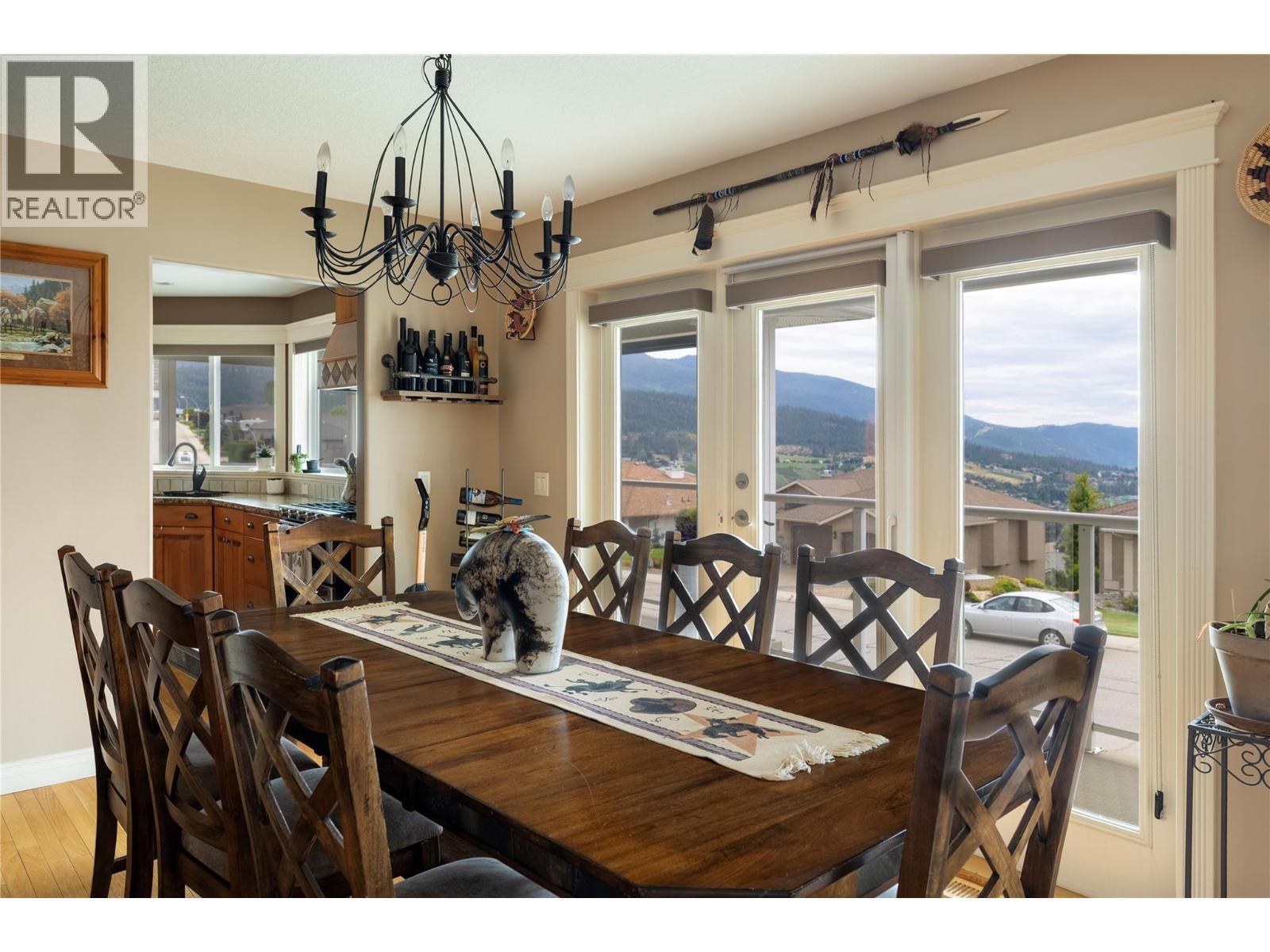 685 Mt York Drive, Coldstream, BC - Indoor Photo Showing Dining Room