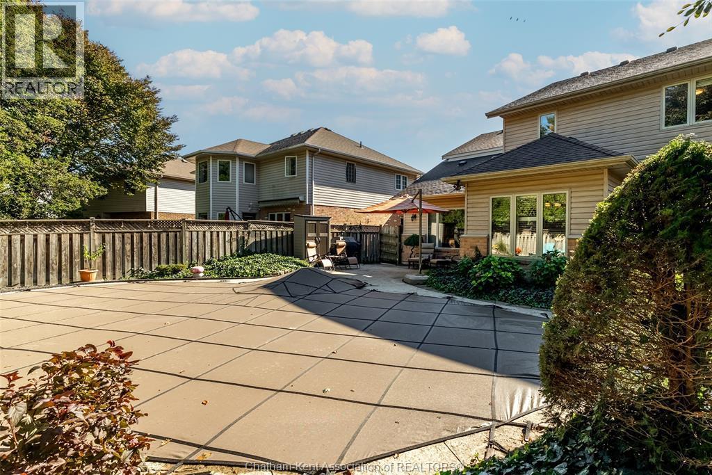 13 Hedge Maple Path, Chatham, ON - Outdoor