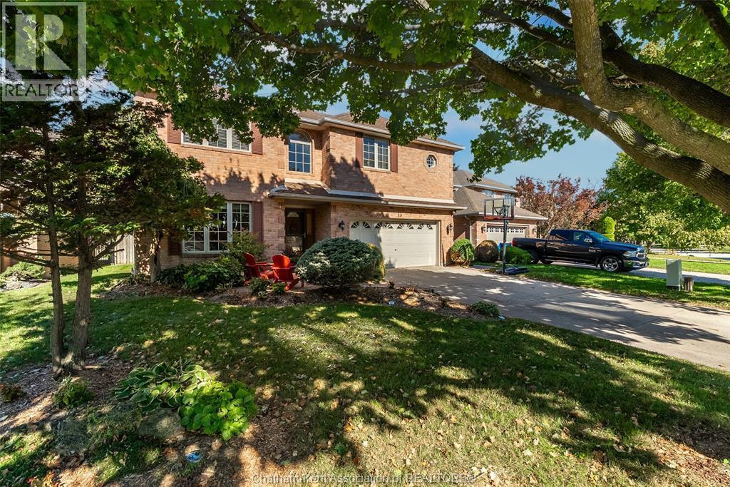 13 Hedge Maple Path, Chatham, ON - Outdoor