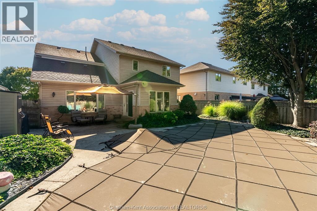 13 Hedge Maple Path, Chatham, ON - Outdoor