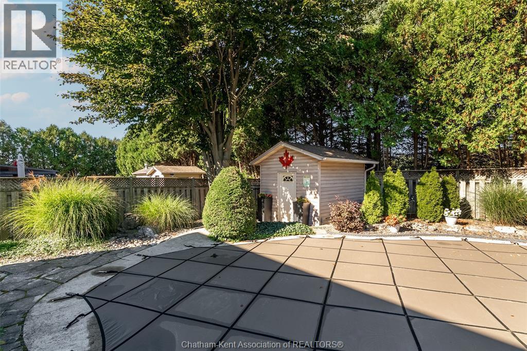 13 Hedge Maple Path, Chatham, ON - Outdoor