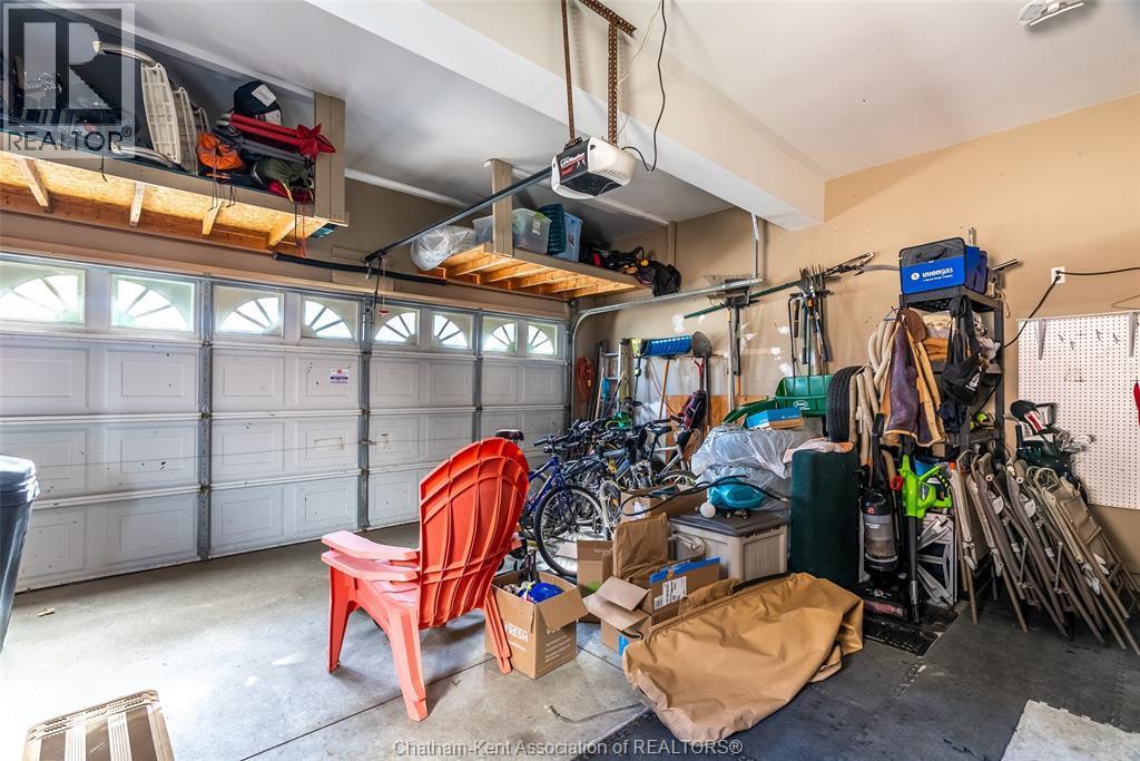 13 Hedge Maple Path, Chatham, ON - Indoor